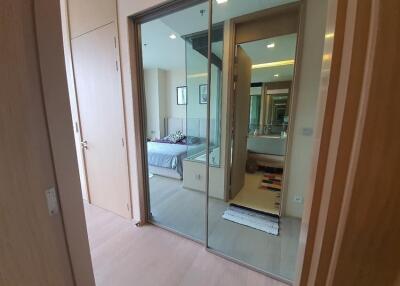 The Esse Asoke  1 Bedroom Condo in Asoke