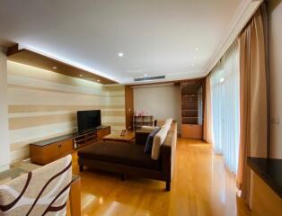 The Cadogan Private Residence  3 Bedroom Property in Vibrant Phrom Phong