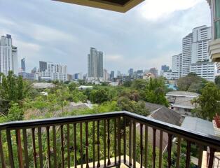 The Cadogan Private Residence  3 Bedroom Property in Vibrant Phrom Phong