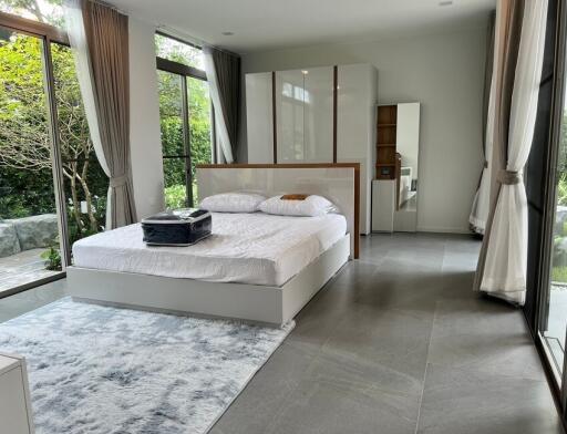 Vive Rama 9  3 Bedroom Luxury House For Sale