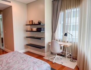 Bright Sukhumvit 24  Charming 1 Bedroom Condo in Phrom Phong