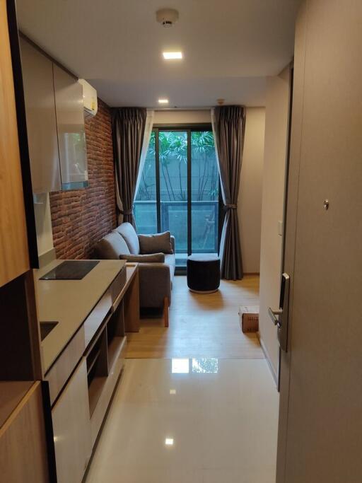 Condo for Rent at Taka Haus