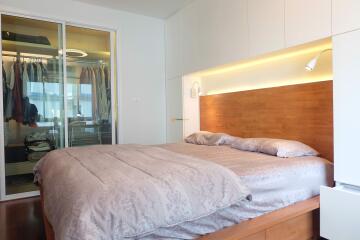 1 bedroom Condo in The Winner Pratumnak