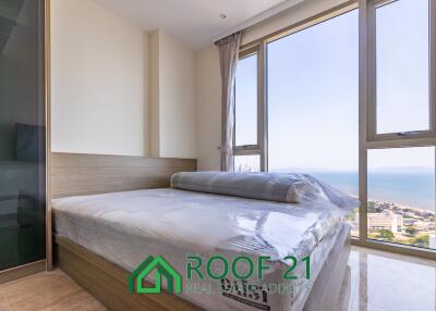 Amazing Facing Sea View 1-Bedroom Unit in Pattaya's Jomtien Area, Top Quality, Just 4.5 MB!