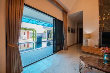 5 Bed House For Sale In East Pattaya - Baan Mae Pool Villa 1