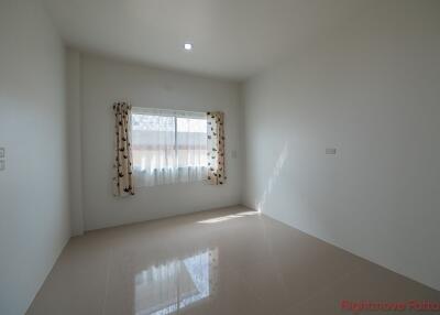 3 Bed House For Sale In East Pattaya - Manee Ville