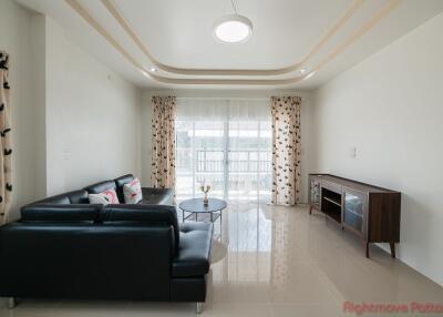 3 Bed House For Sale In East Pattaya - Manee Ville