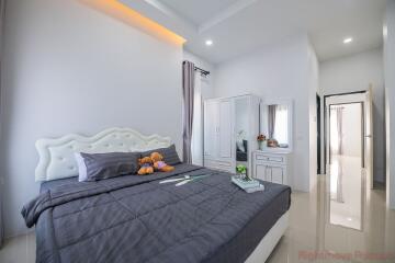 3 Bed House For Sale In East Pattaya - Rattanakorn Village 17
