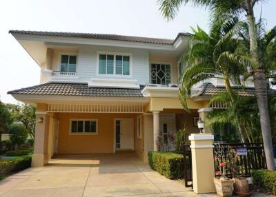 A spacious house 3 bed for sale in Doi Saket, Chiang Mai