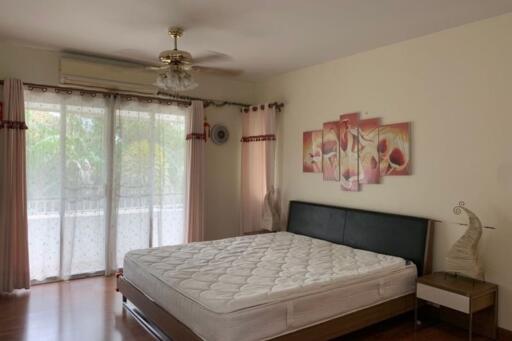 A spacious house 3 bed for rent or sale in Doi Saket, Chiang Mai