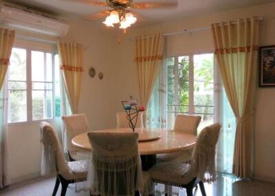 A spacious house 3 bed for sale in Doi Saket, Chiang Mai