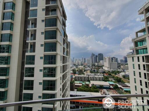 2-BR Condo at Supalai Oriental Sukhumvit 39 near MRT Phetchaburi (ID 513856)