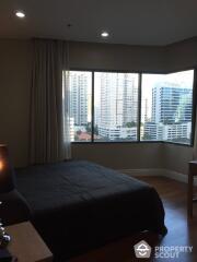 2-BR Condo at Bright Sukhumvit 24 Condominium near BTS Phrom Phong (ID 512703)