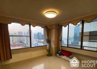 3-BR Condo at Asoke Tower near MRT Phetchaburi