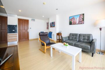 1 Bed Condo For Sale In Central Pattaya - The Pride