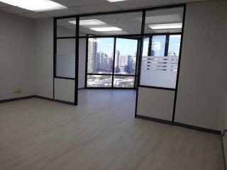 For Rent Bangkok Office Rama 4 BTS Thong Lo Khlong Toei