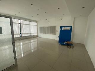 For Sale and Rent Pathum Thani Factory Lam Luk Ka