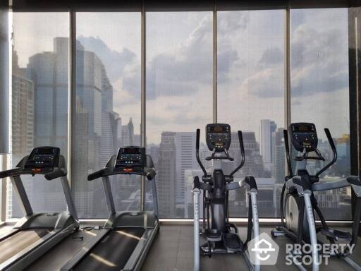 1-BR Condo at Nara 9 Sathorn-Narathiwas near BTS Chong Nonsi