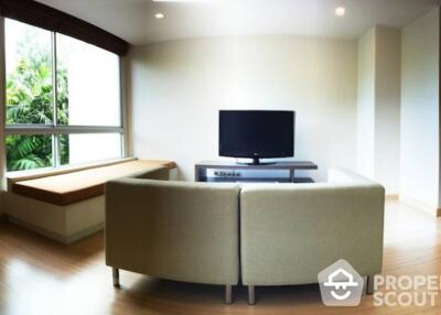 1-BR Condo at Tree Condo Sukhumvit 42 Condominium near BTS Phra Khanong (ID 512256)