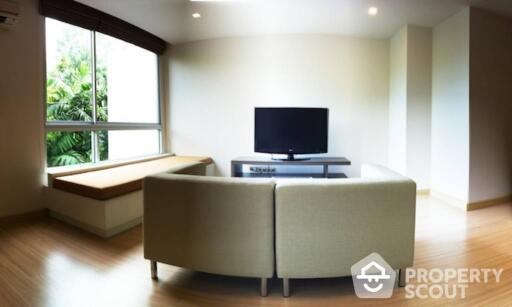 1-BR Condo at Tree Condo Sukhumvit 42 Condominium near BTS Phra Khanong (ID 512256)