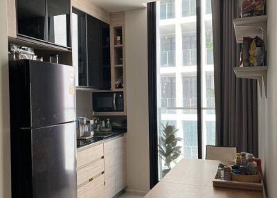 1-BR Condo at Noble Ploenchit near BTS Phloen Chit