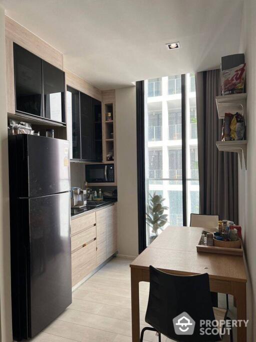 1-BR Condo at Noble Ploenchit near BTS Phloen Chit