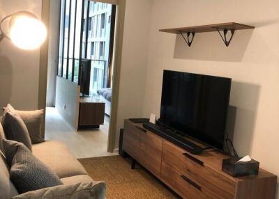 1-BR Condo at Noble Ploenchit near BTS Phloen Chit