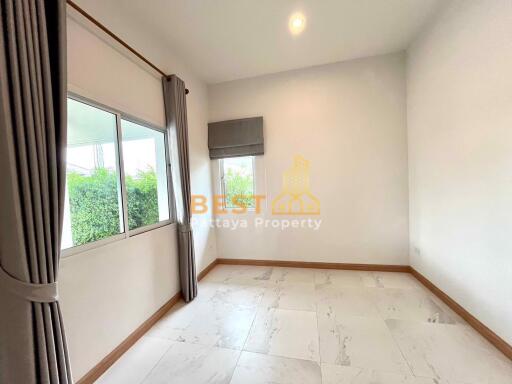 3 Bedrooms Villa / Single House in Nibbana Shade East Pattaya H011769