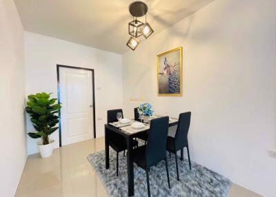 2 Bedrooms Townhouse East Pattaya H011796