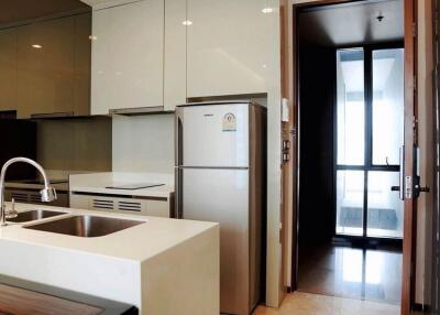 The Address 28  Modern 1 Bedroom Condo in Phrom Phong