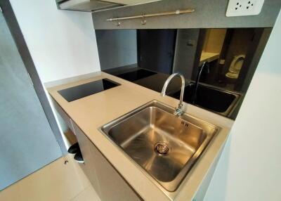 Condo for Rent at Ideo Sukhumvit 93