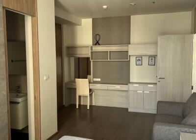 1-BR Condo at Park Origin Phrom Phong near BTS Phrom Phong