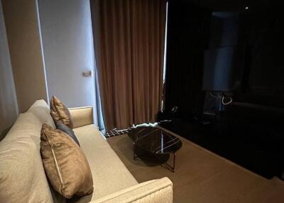 2-BR Condo at The Esse At Singha Complex near MRT Phetchaburi