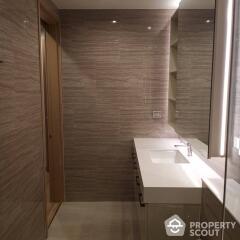 2-BR Apt. near BTS Chong Nonsi