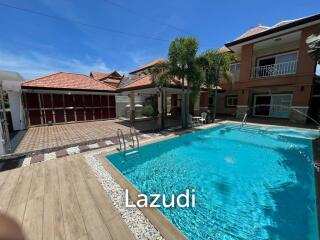 3 Bed 365 SQ.M Pool Villa on the Sea Side