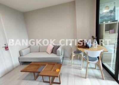 Condo at Life Asoke for rent