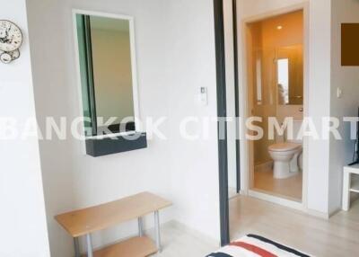 Condo at Life Pinklao for rent