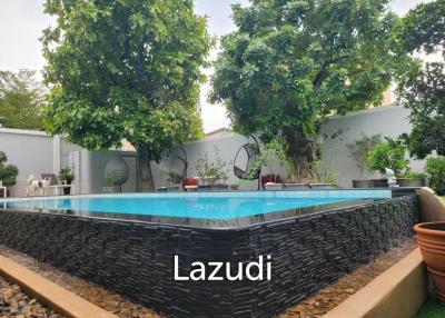 5 Bed Luxury Private Pool Villa in Khao Talo