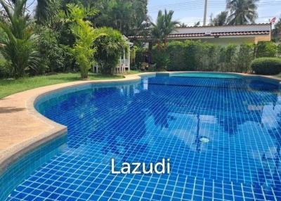 2 Storeys House with Swimming Pool