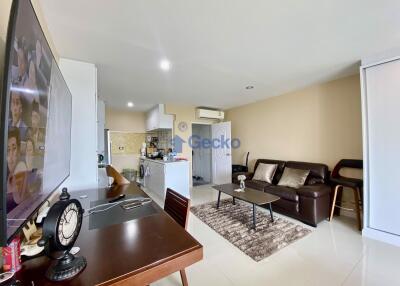 1 Bedroom Condo in Beachfront Jomtien Residence Na Jomtien C011546