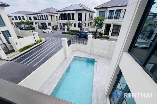 Modern Luxury Home in Pattaya, close to top 3 International schools