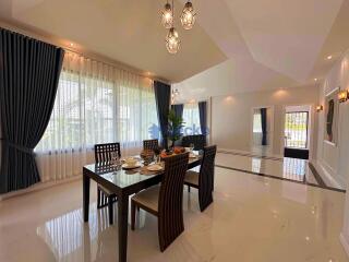 4 Bedrooms House in Nibbana Shade East Pattaya H011540