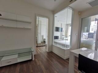 Condo for Rent at The Room Sukhumvit 62