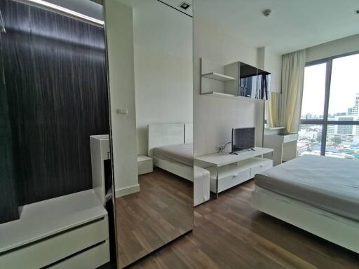 Condo for Rent at The Room Sukhumvit 62