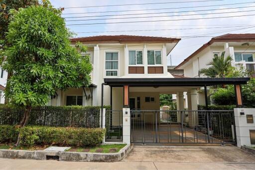 House for Sale at The Centro Onnut-Wongwaen