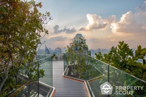 1-BR Condo at Life One Wireless near BTS Phloen Chit