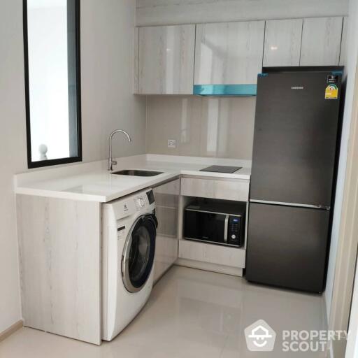 1-BR Condo at Life One Wireless near BTS Phloen Chit