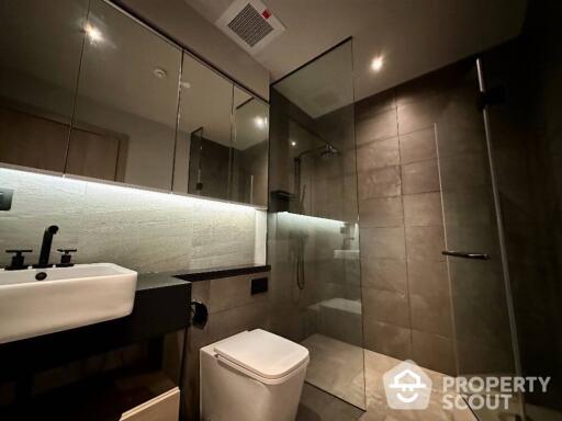 2-BR Duplex at The Lofts Asoke near MRT Phetchaburi