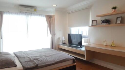 Lumpini Suite Sukhumvit 41