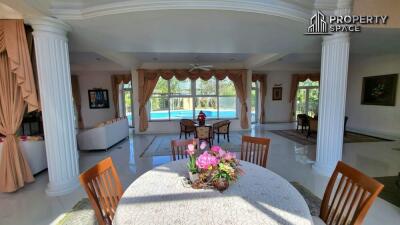 Private 4 Bedroom Pool Villa On Big Land Near phoenix Golf Course For Sale